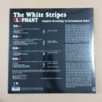 WHITE STRIPES - Elephant