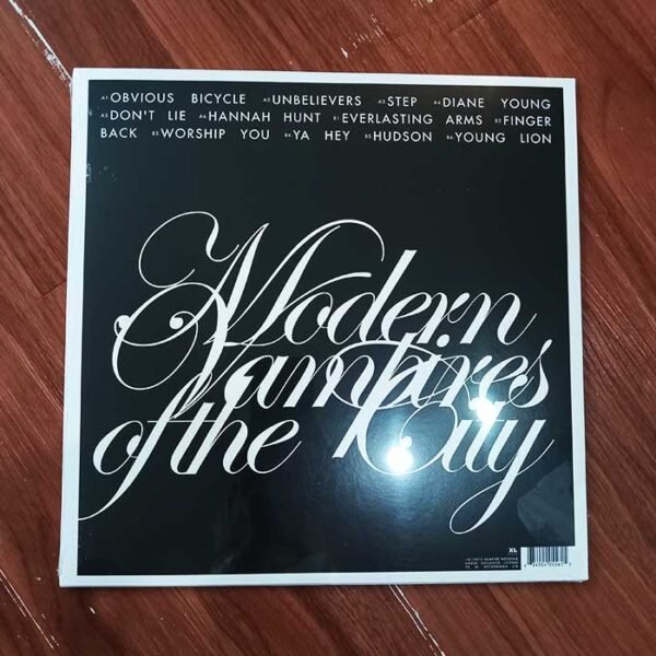 VAMPIRE WEEKEND  - Modern Vampires Of The City