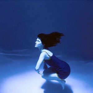 MARIAS - Submarine (Black Ice)
