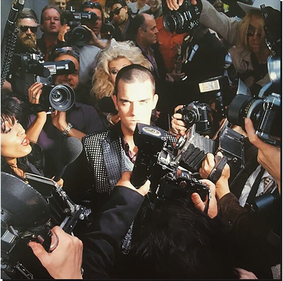 ROBBIE WILLIAMS - Life Thru A Lens